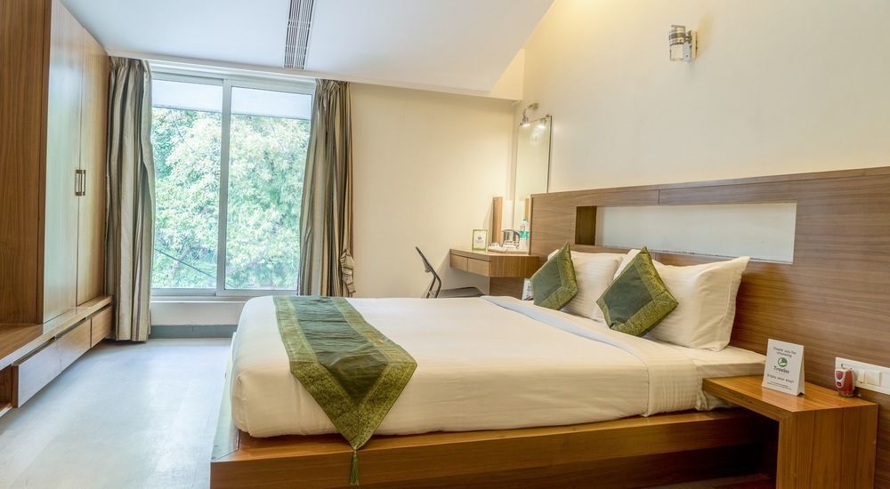 Mint Koregaon Park Next To Osho Ashram Πούνε Εξωτερικό φωτογραφία