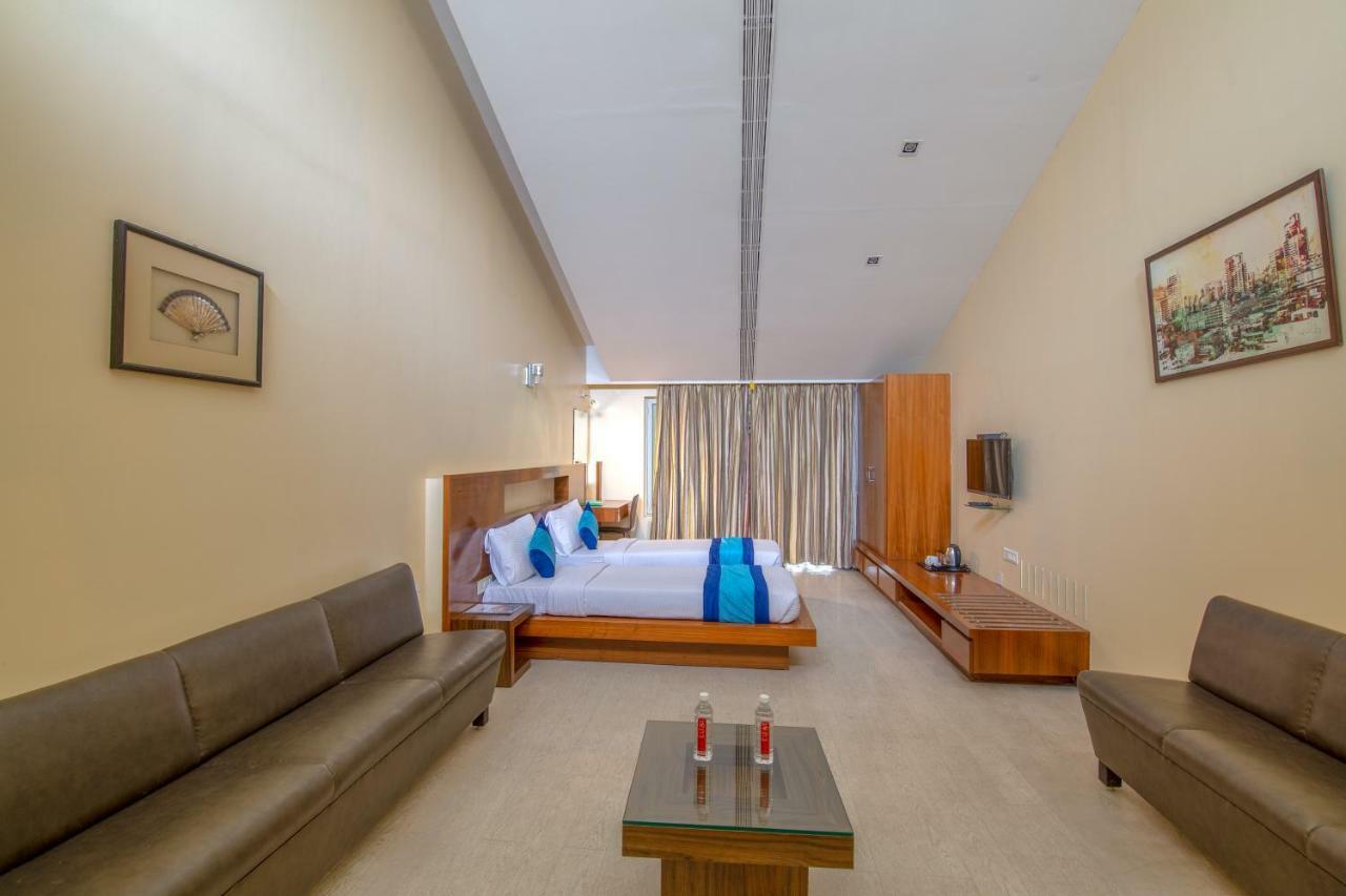 Mint Koregaon Park Next To Osho Ashram Πούνε Εξωτερικό φωτογραφία