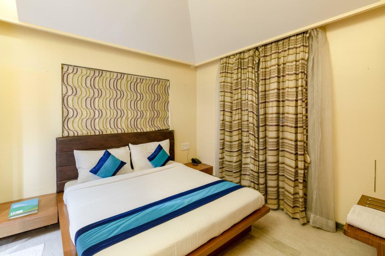 Mint Koregaon Park Next To Osho Ashram Πούνε Εξωτερικό φωτογραφία