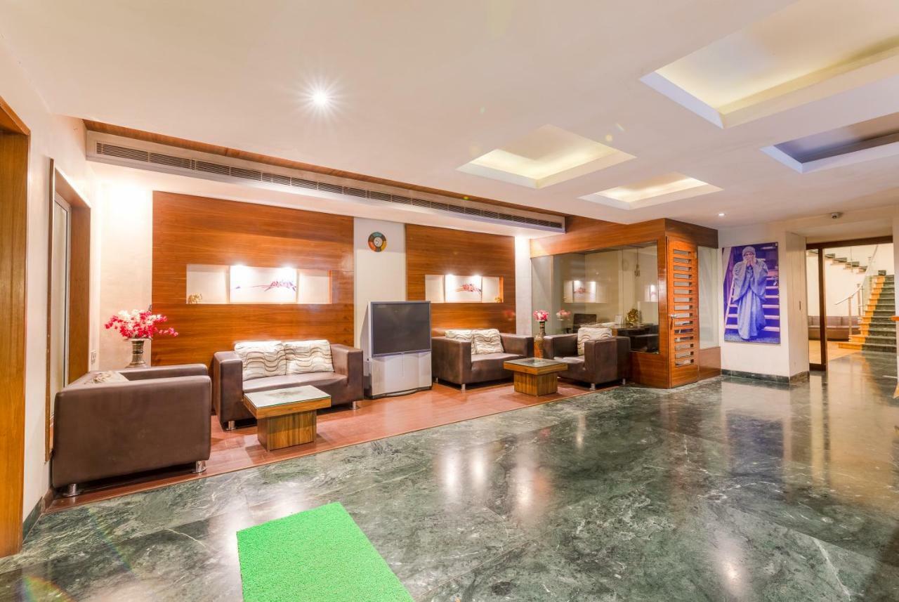 Mint Koregaon Park Next To Osho Ashram Πούνε Εξωτερικό φωτογραφία